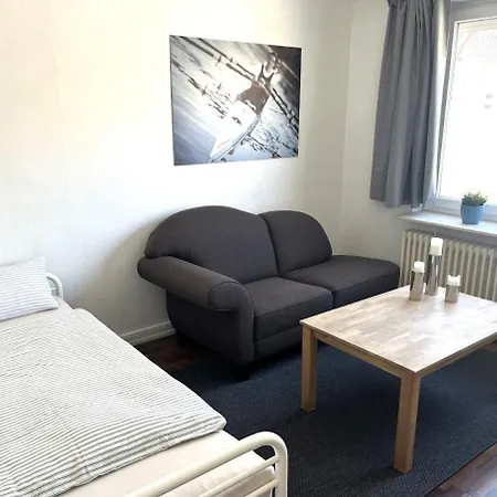 Boardinghouse Super Flat In Prime Location 아파트 *