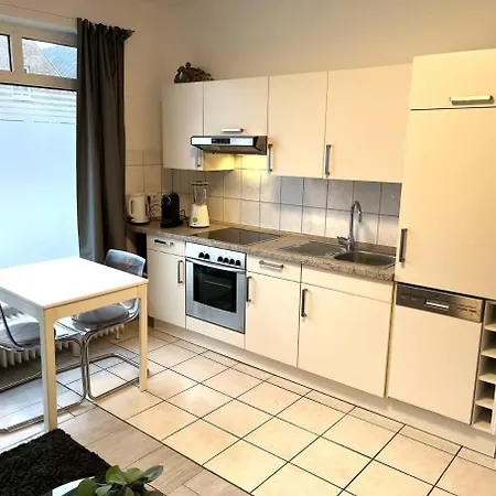 Apartment Boardinghouse Super Flat In Prime Location *